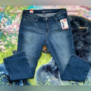 Levi Signature Strauss Stretchy Dark Blue Jeans Modern Boot Cut